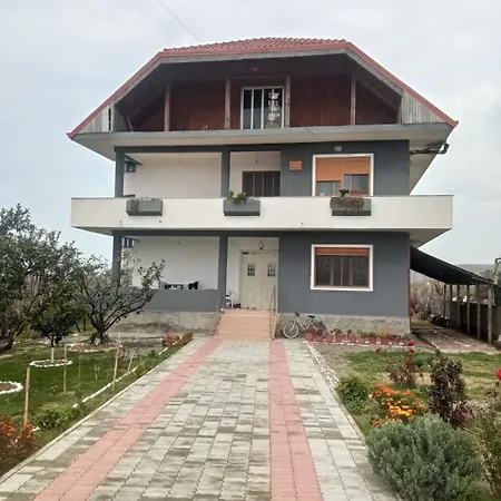 Apartment Gjeka *